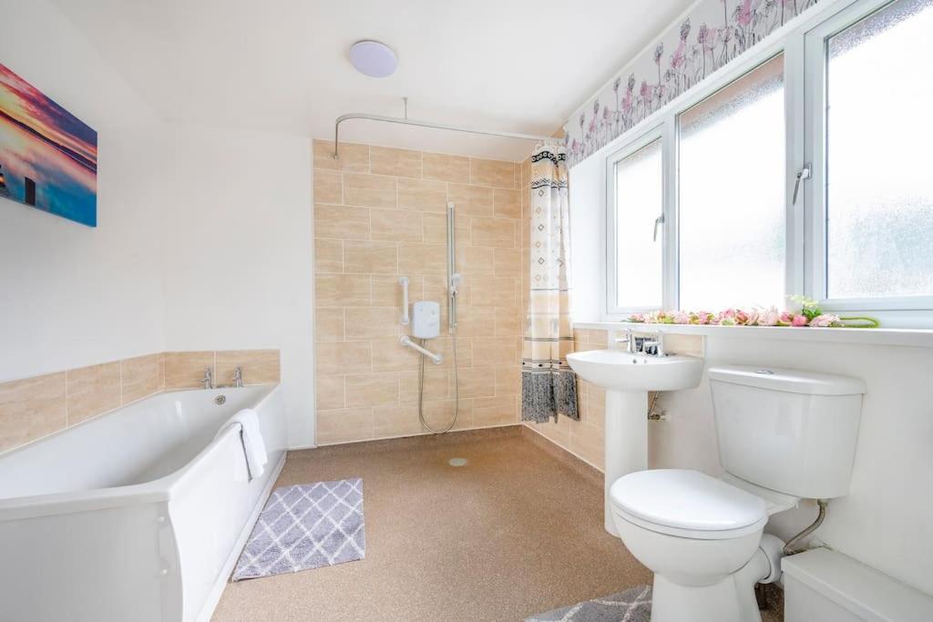 *C.Sani* Setup For Your Most Relaxed & Amazing Stay + Free Parking + Free Fast Wifi * Leeds (West Yorkshire) Exterior foto
