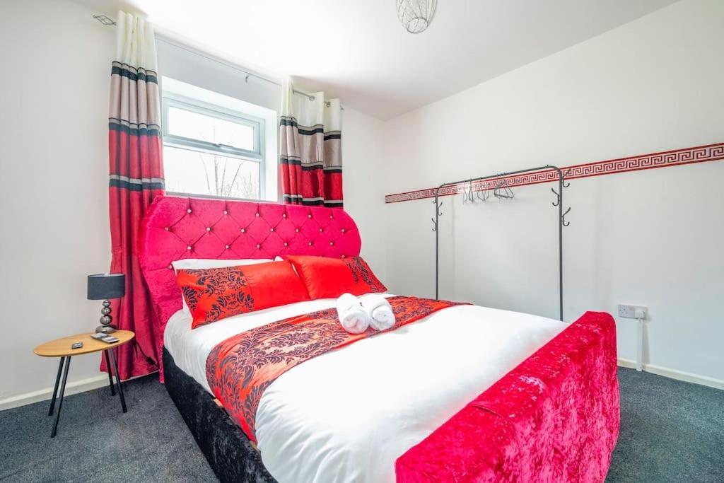 *C.Sani* Setup For Your Most Relaxed & Amazing Stay + Free Parking + Free Fast Wifi * Leeds (West Yorkshire) Exterior foto